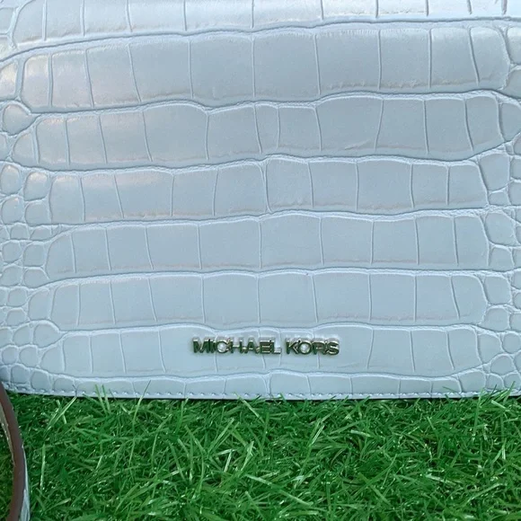 MICHAEL KORS MERCER SM CLUTCH XBODY PALE BLUE - Picture 5 of 15